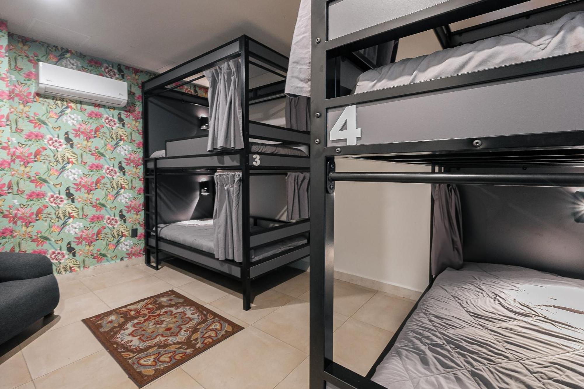 Cama En Habitacion Compartida Mixta مدينة مكسيكو المظهر الخارجي الصورة